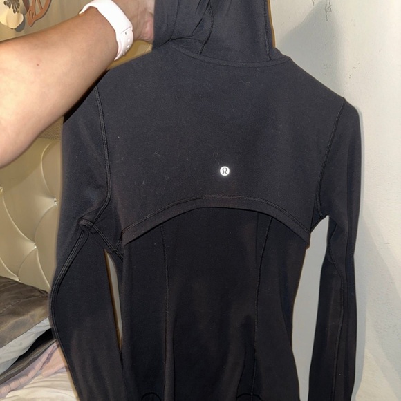 LULULEMON hooded mesh vent define jacket 6 - Picture 2 of 4